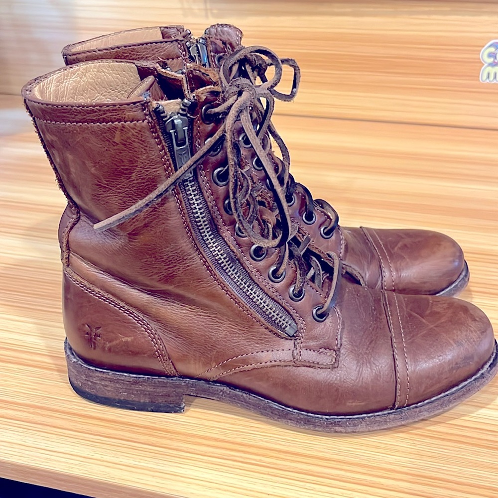 Frye boots, brown leather lace up with zipper closure, size 7.5